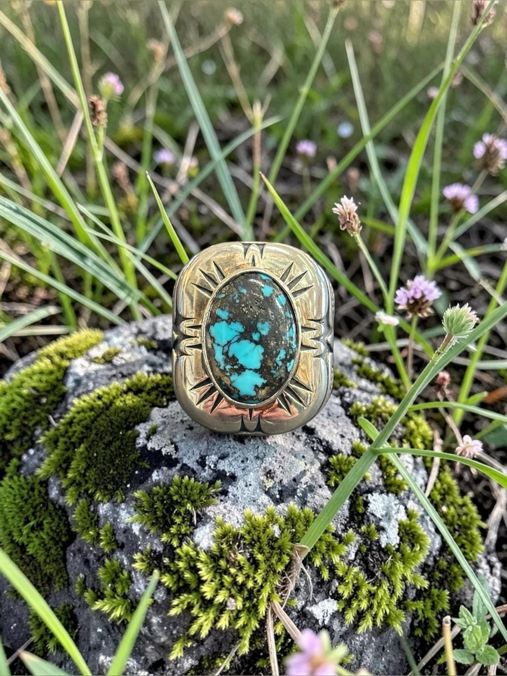 Sterling Silver Hubei Turquoise Textured‎ Burst Ring